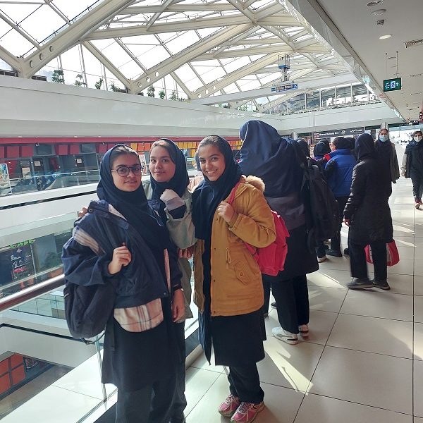 مجتمع آموزشی دخترانه اندیشه پارسیان