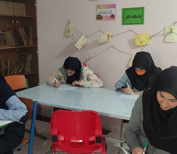 مجتمع آموزشی دخترانه اندیشه پارسیان