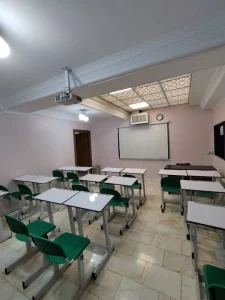 classes-of-andishe-parsian
